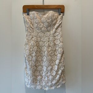 Lilly Pulitzer Bowen Style // Vintage 2012 Topshop Daisy Lace Dress